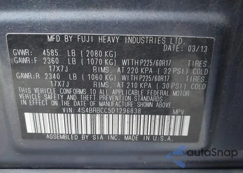 2013 Subaru Outback 2.5I Premium z USA, uszkodzony, nr VIN 4S4BRBCC5D1296838